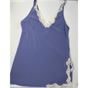 Blue Chemise no tag no size Pre-Owned guessing size M/L see measurements